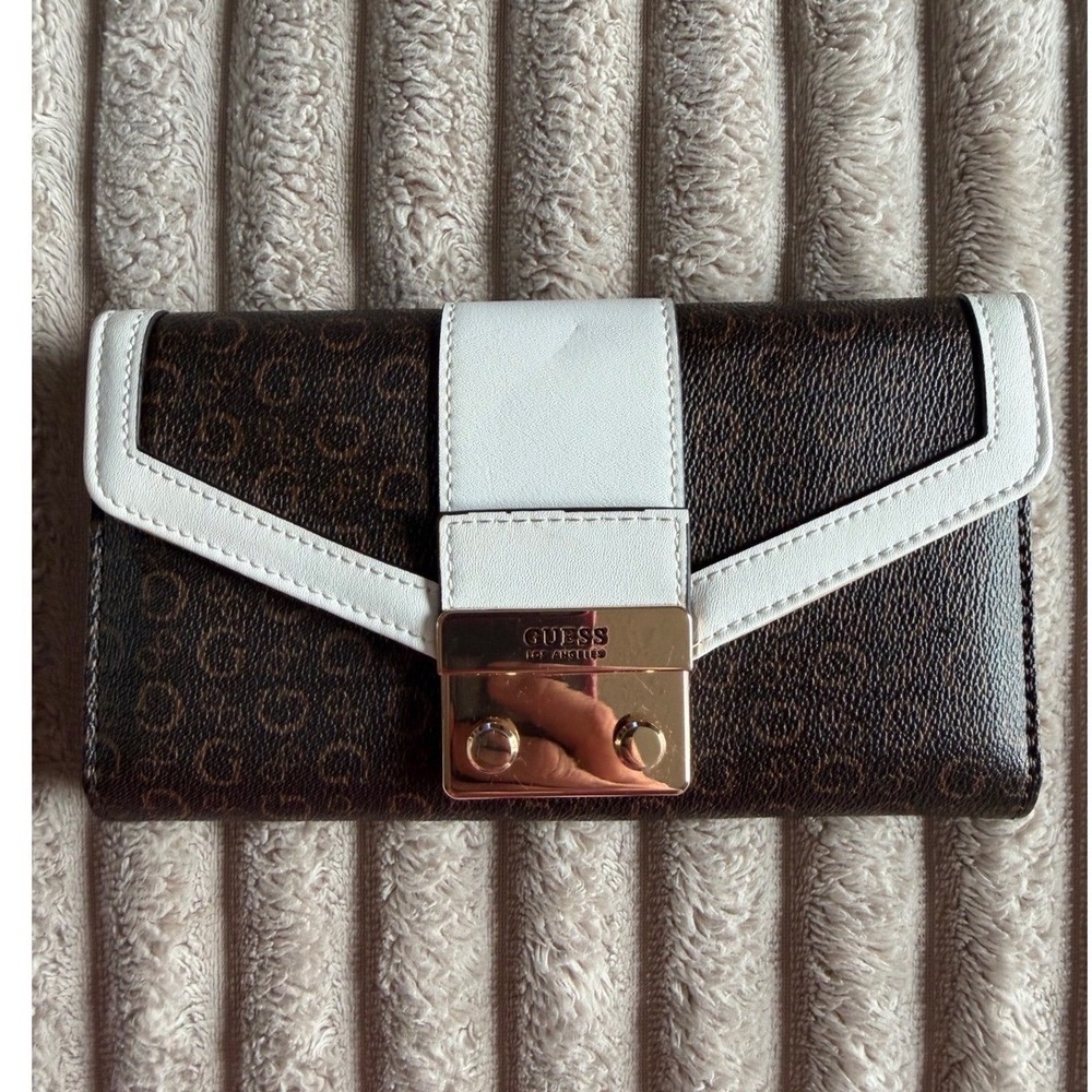 Guess‎ Los Angeles Monogram Trifold Wallet Brown White Gold Push Lock Closure